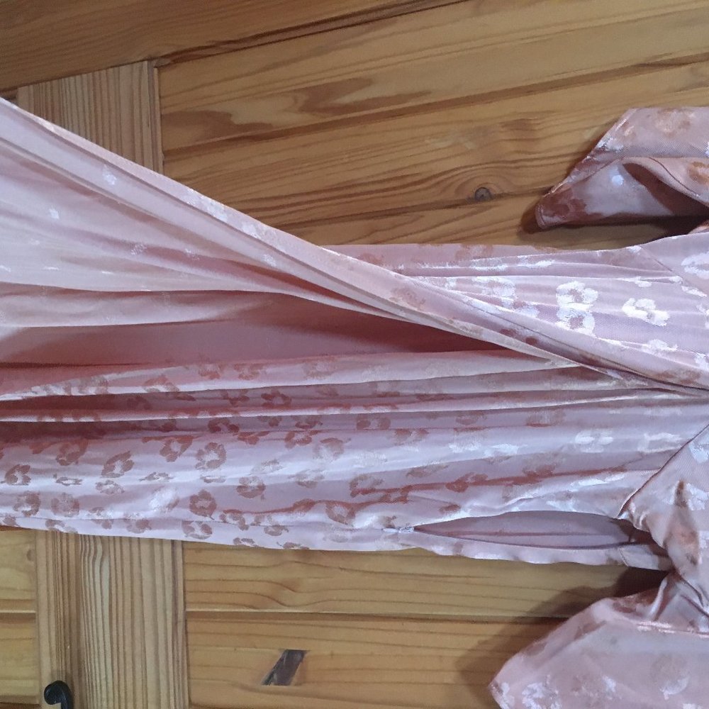 NWOT Topshop Silk Wrap Dress - Picture 4 of 4